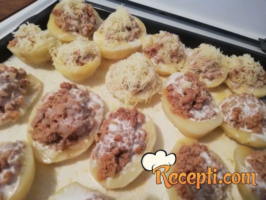 Punjeni krompir (19)